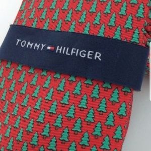 NWT Tommy Hilfiger Christmas Tree Tie